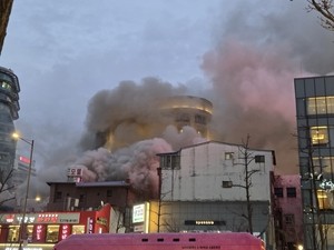 Blaze in Seoul’s Bukchang-dong brought under control after 3 hours