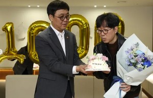 'The King's Warden' boosts Korea's film revival push